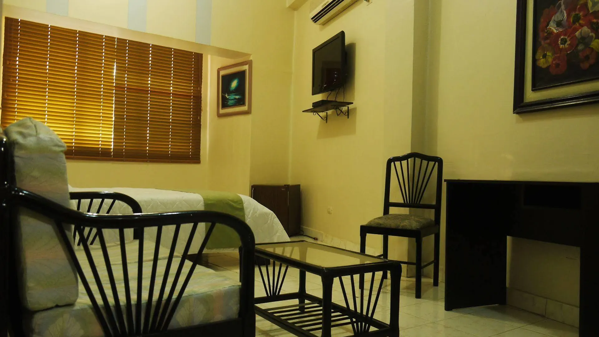 **  Atlantic Suites Hotel Guayaquil Ecuador