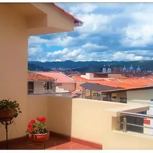https://tu-parada-en-cuenca-hostel-overlander.cuenca-hotels.com