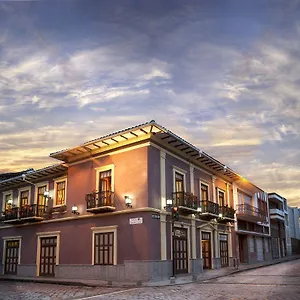 https://hotel-casa-san-rafael.cuenca-hotels.com