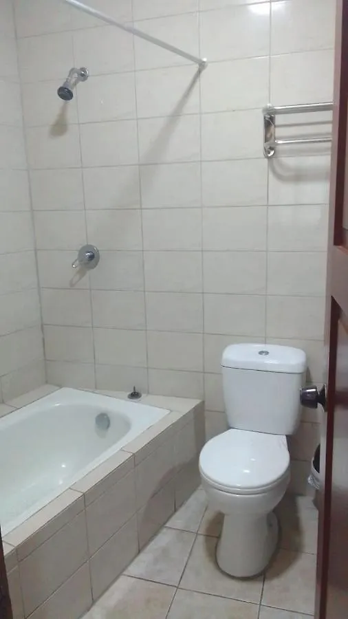 Atlantic Suites Hotel Guayaquil 2*,  Ecuador