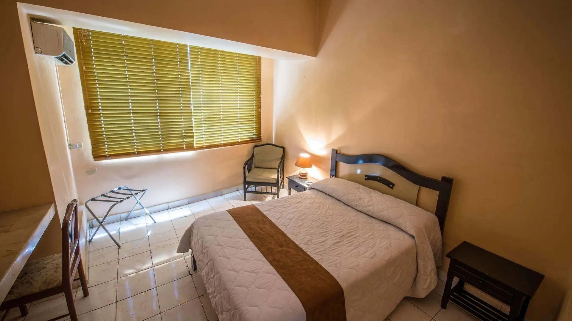 Atlantic Suites Hotel Guayaquil